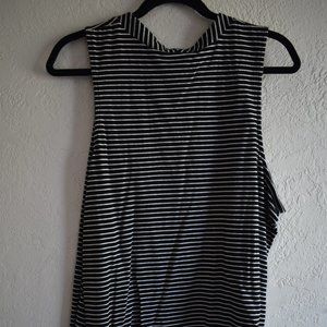 Black/White Old Navy Mockneck Tank